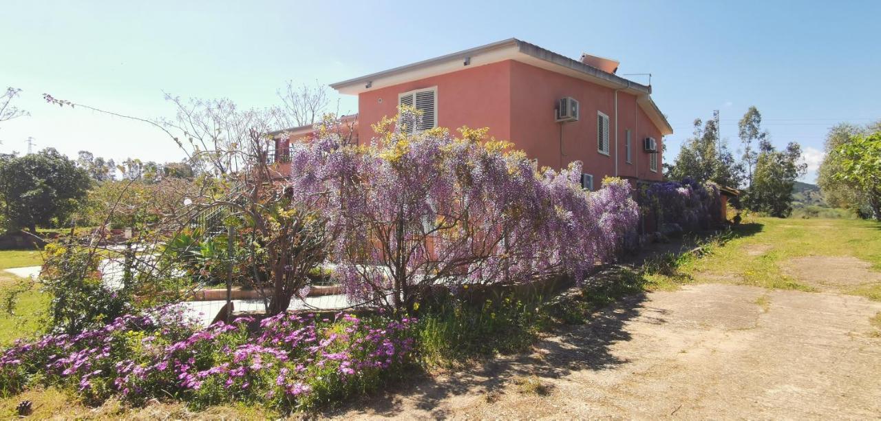 Home Garden Синискола Экстерьер фото